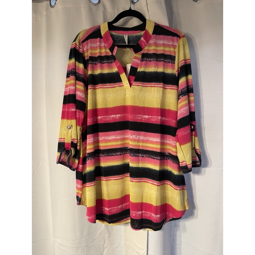 Dear Scarlett Plus Size Women's Top Blouse 3X Black Pink Yellow NWT - Picture 2 of 5